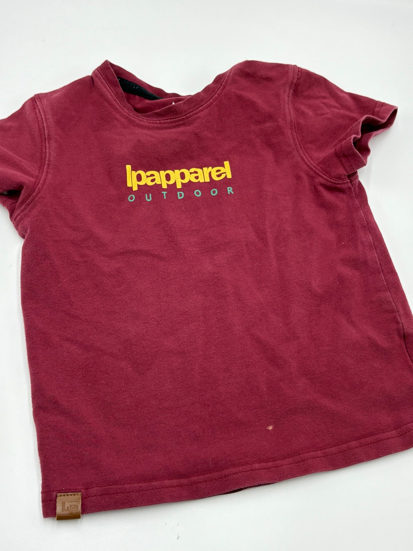 Chandail 2-3ans fait petit*