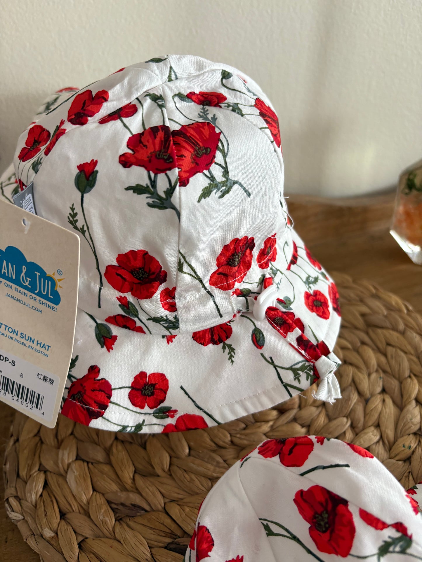 Chapeau fleuris rouge *NEUF