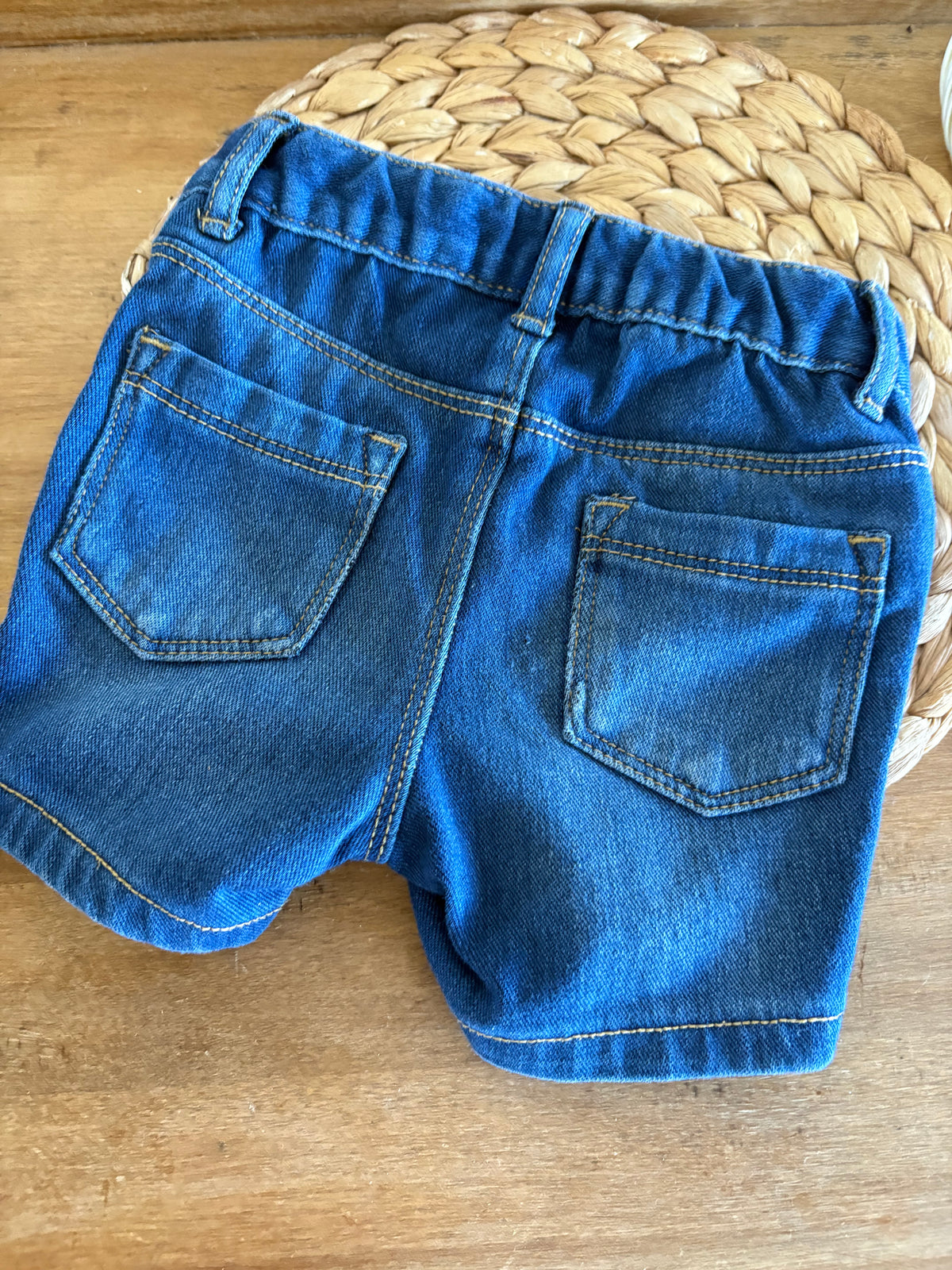 short 18-24m