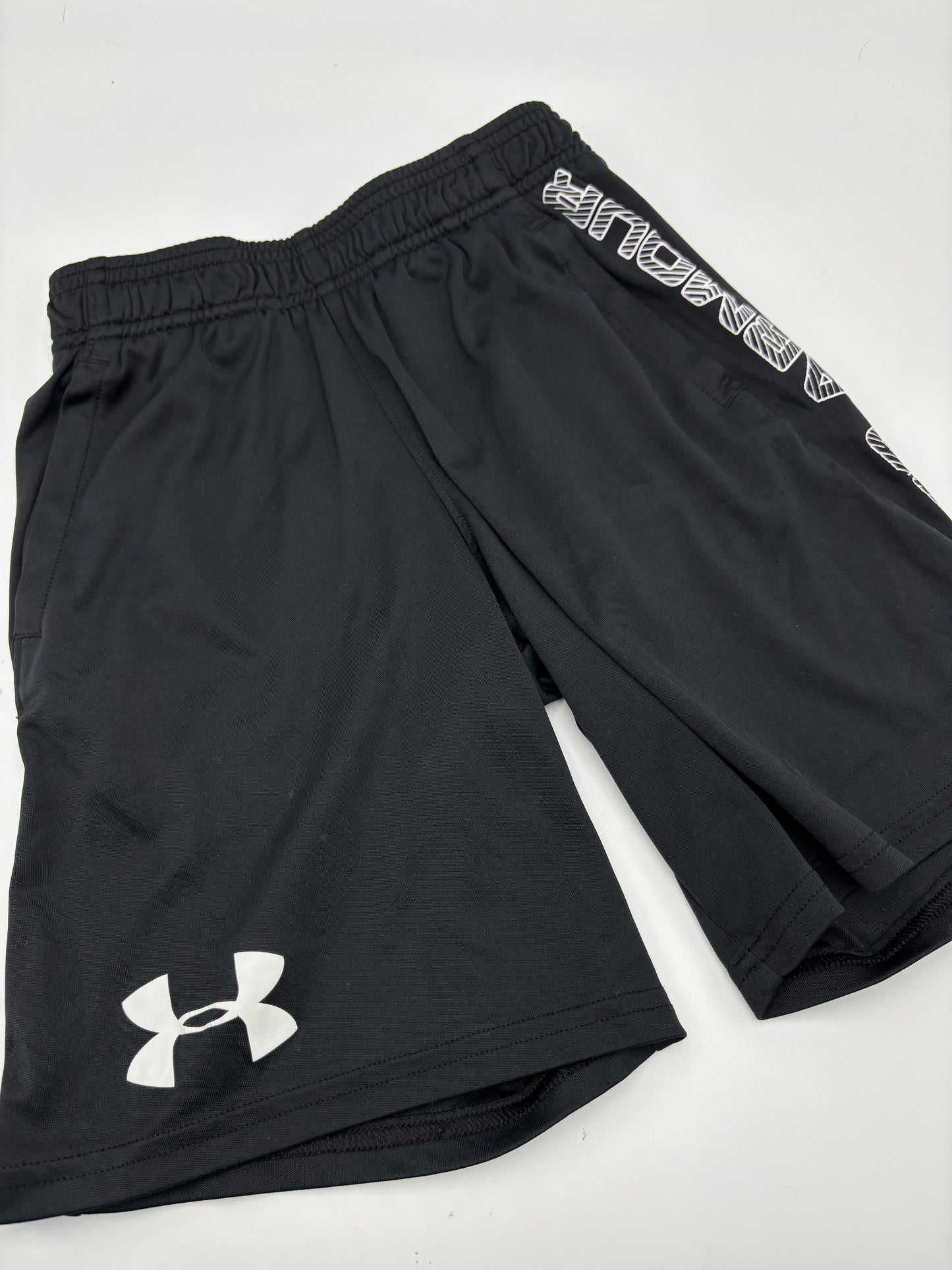 short XS Environ 6ans