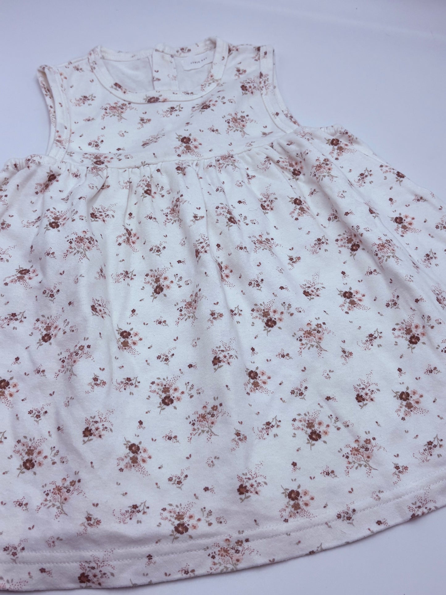 Robe 1ans (env 12-18m)