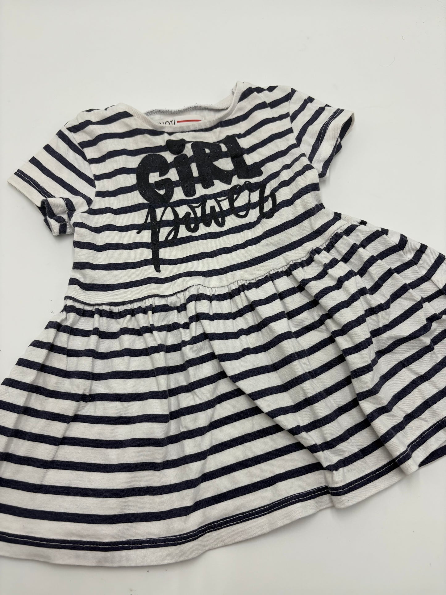 Robe 12m girl Power