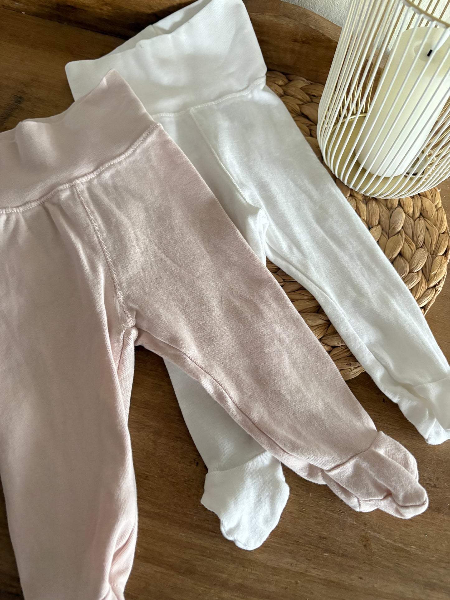 Duo pantalons à pieds 2-4m