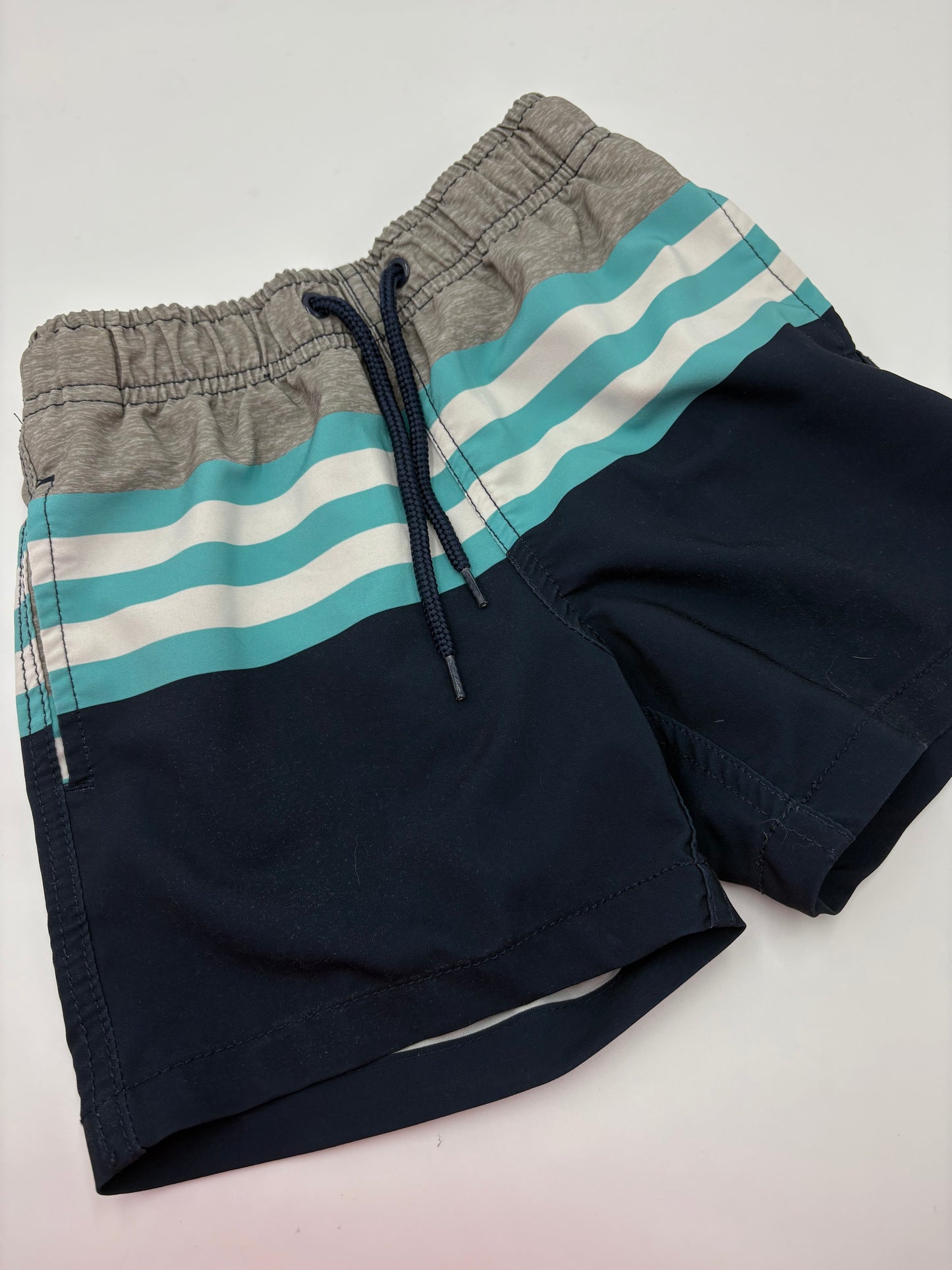 Maillot environ 3-4ans