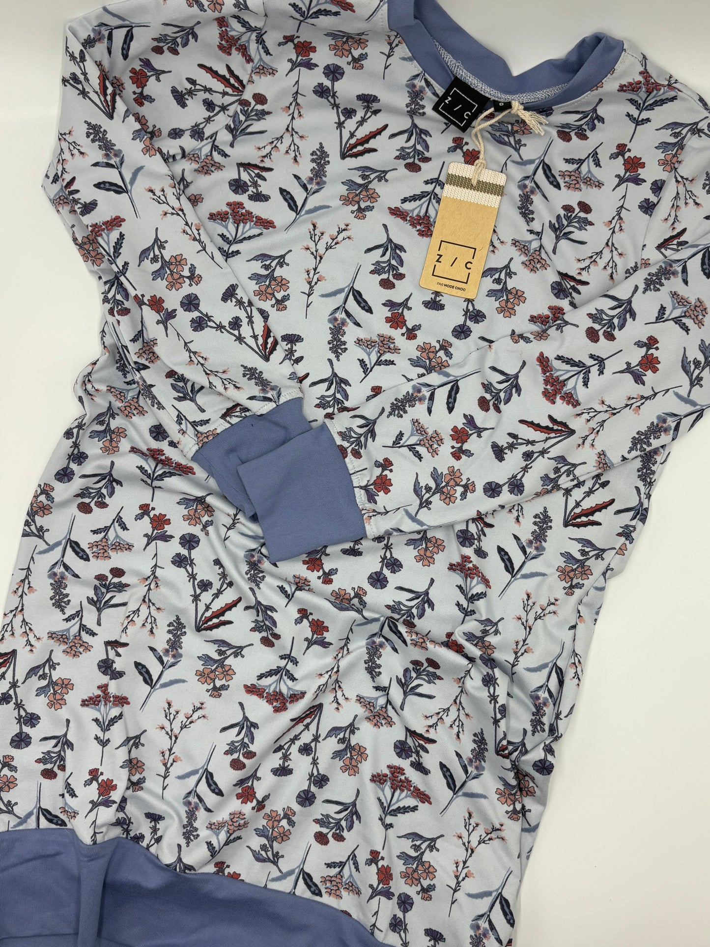 Robe ou jaquette 8ans