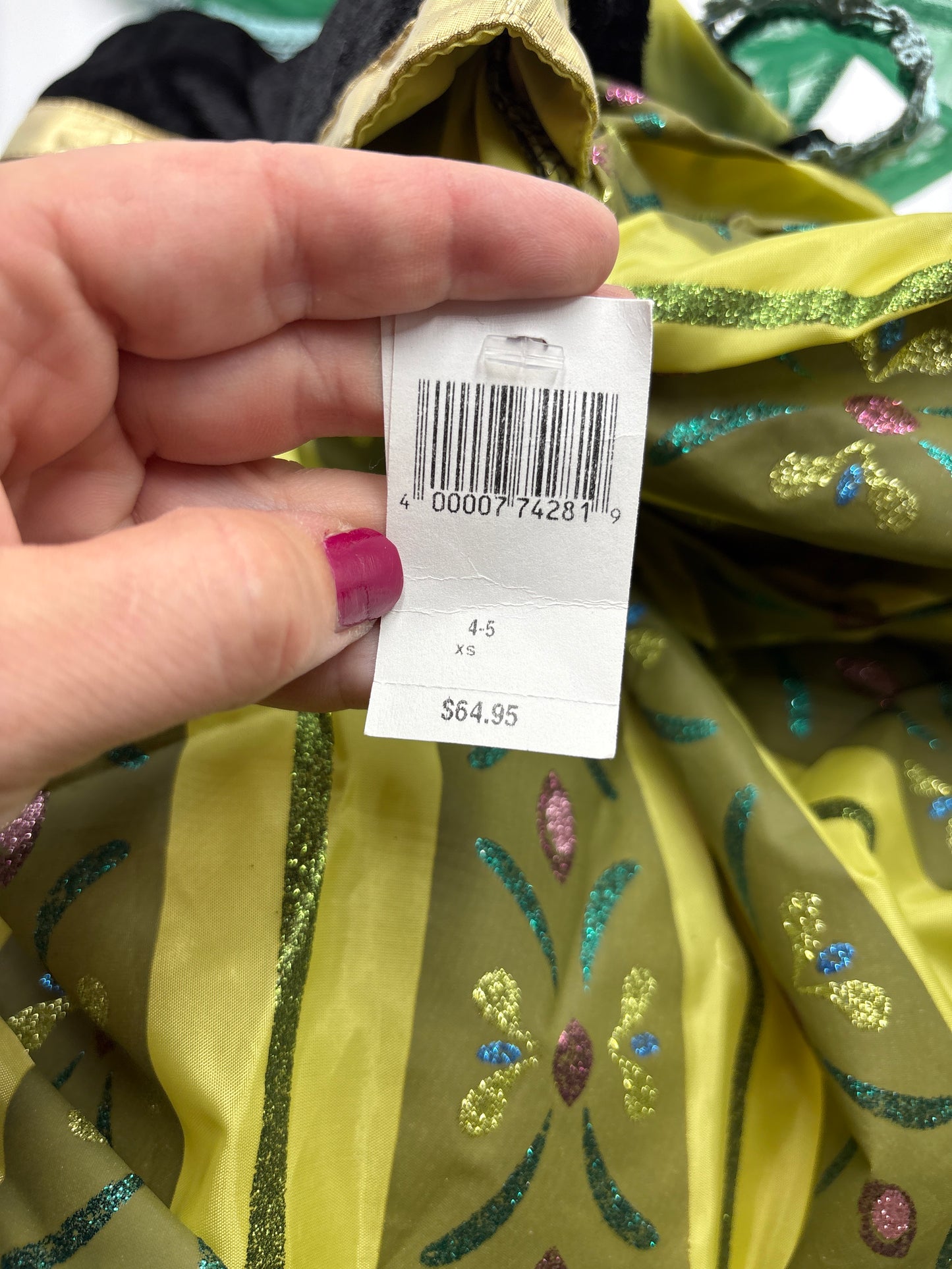 Robe DISNEY 4-5ans NEUVE