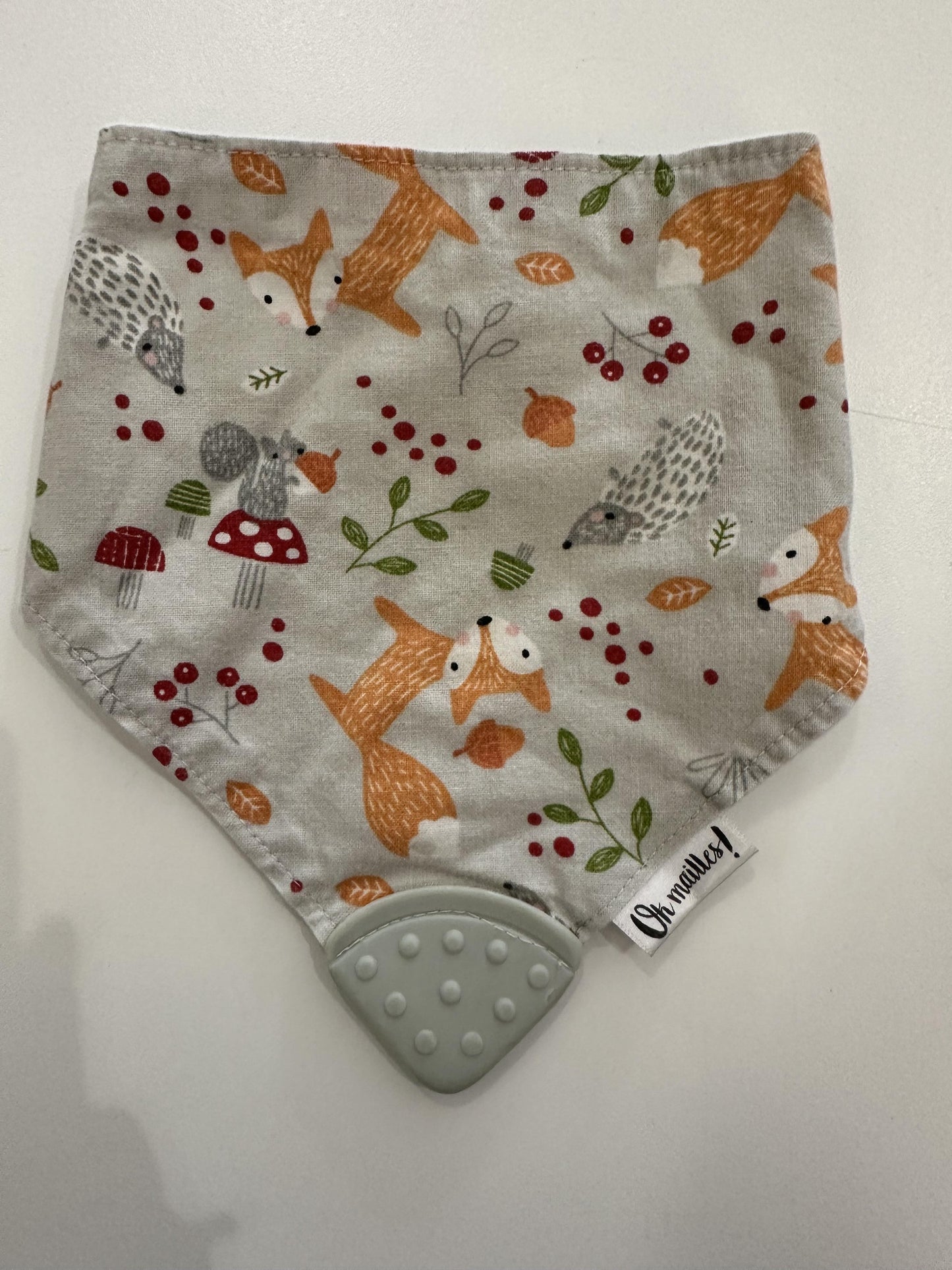 bavoir - Boutique friperie le placard de Jeanne et cie