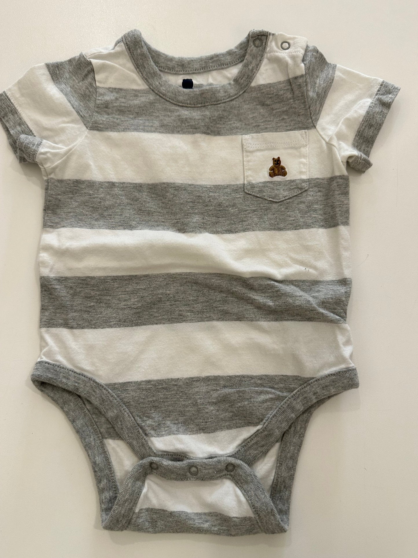 cache-couche 12-18m - Boutique friperie le placard de Jeanne et cie