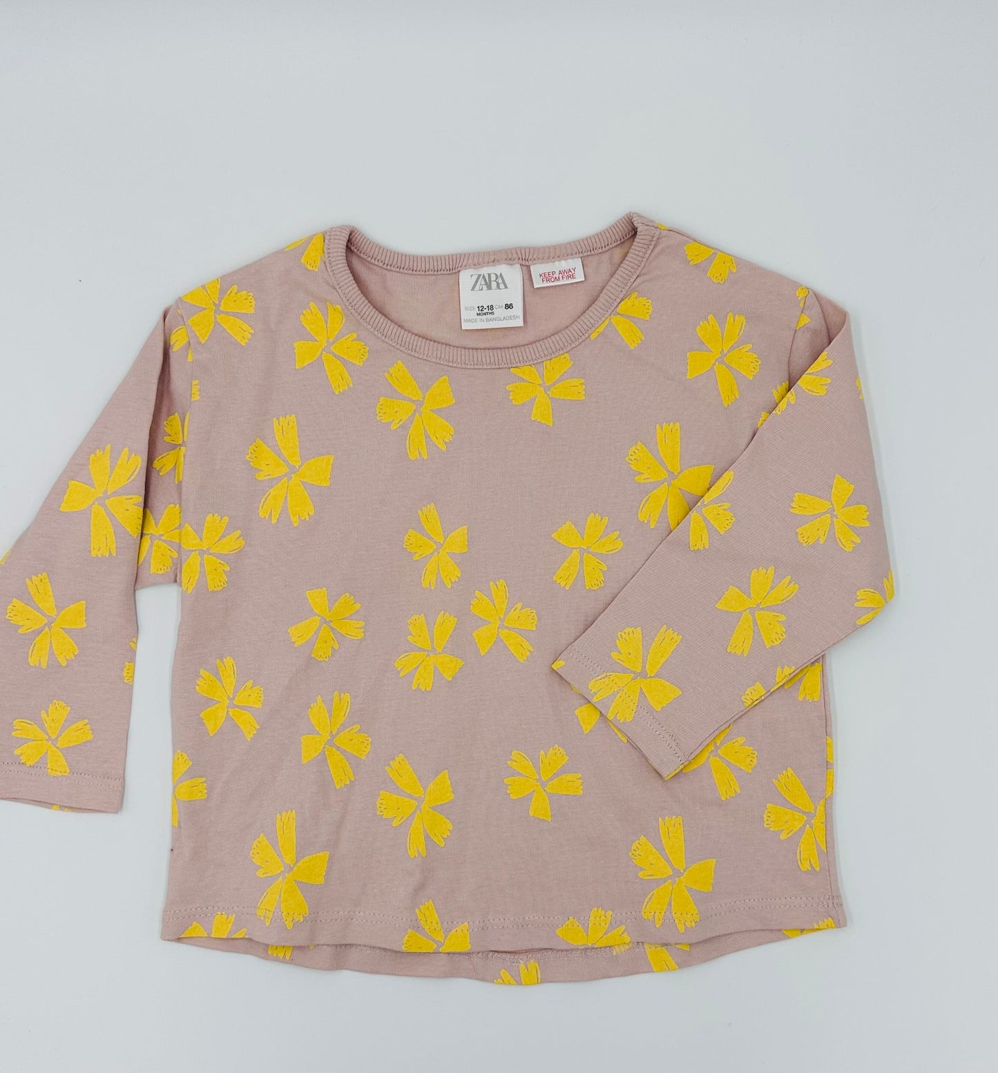 Chandail 12 - 18m - Boutique friperie le placard de Jeanne et cie