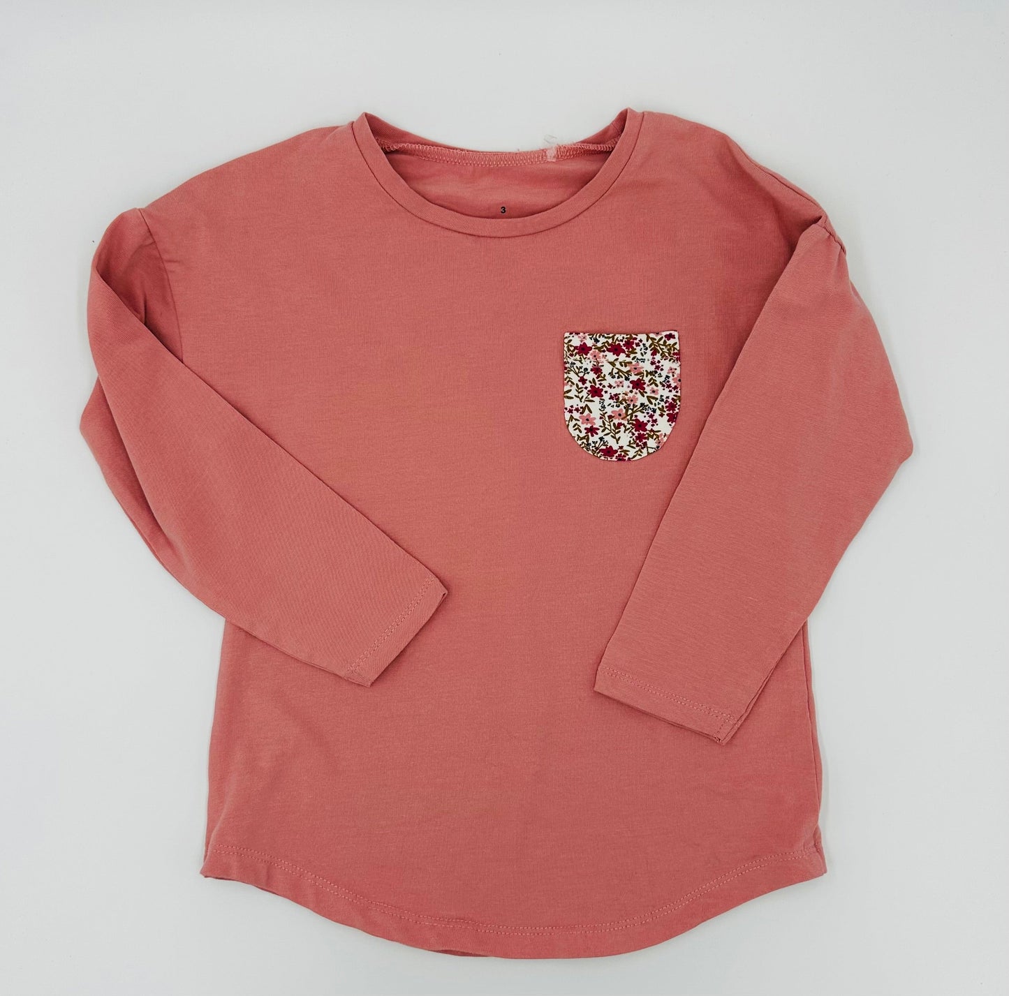 Chandail 3ans - Boutique friperie le placard de Jeanne et cie