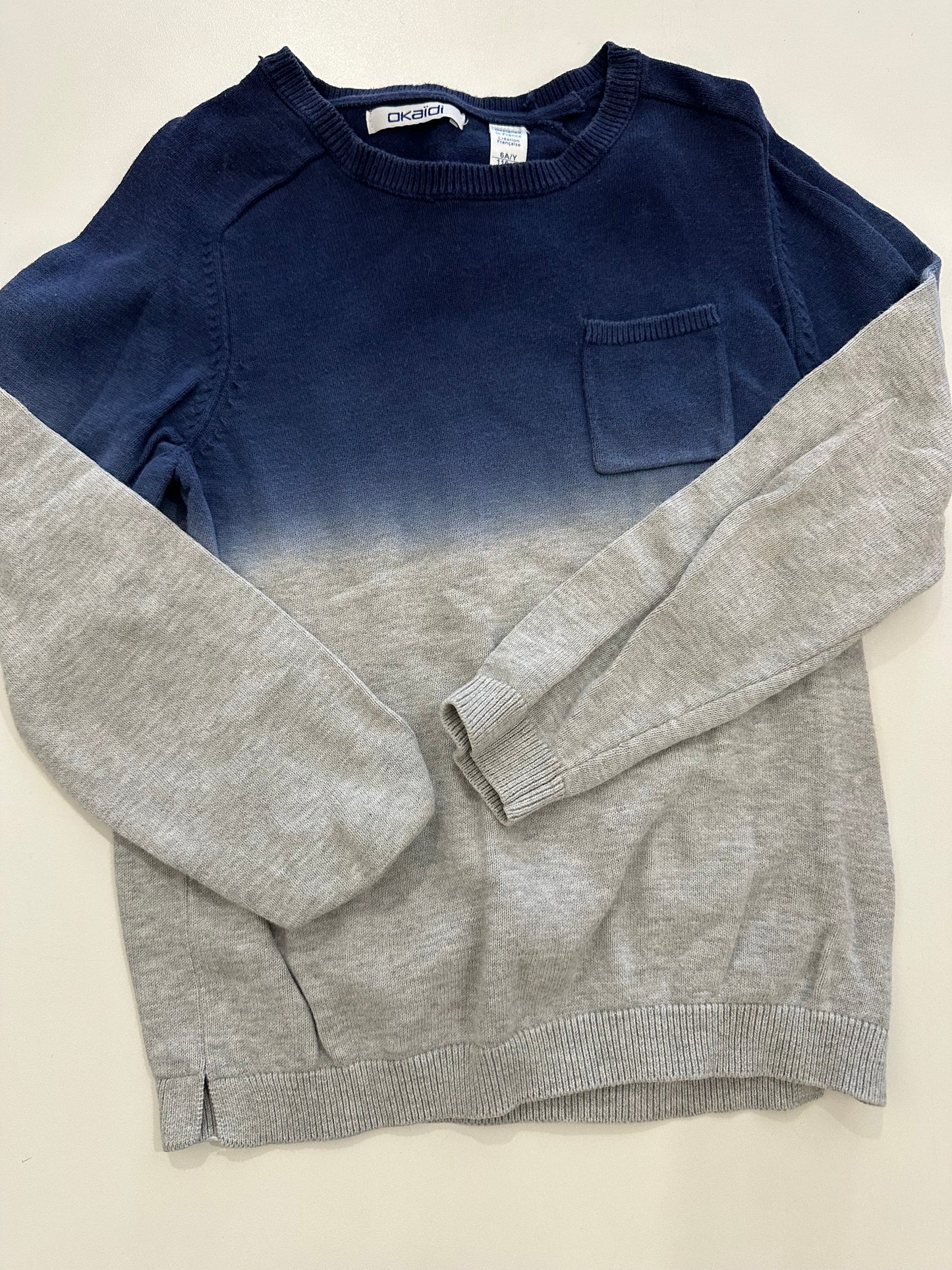 chandail 6ans - Boutique friperie le placard de Jeanne et cie