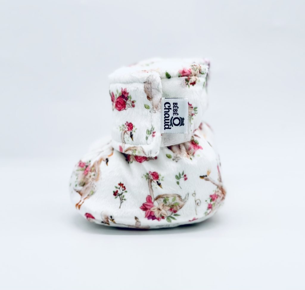 Chaussons cygne en fleurs - bébé ô chaud - Boutique friperie le placard de Jeanne et cie