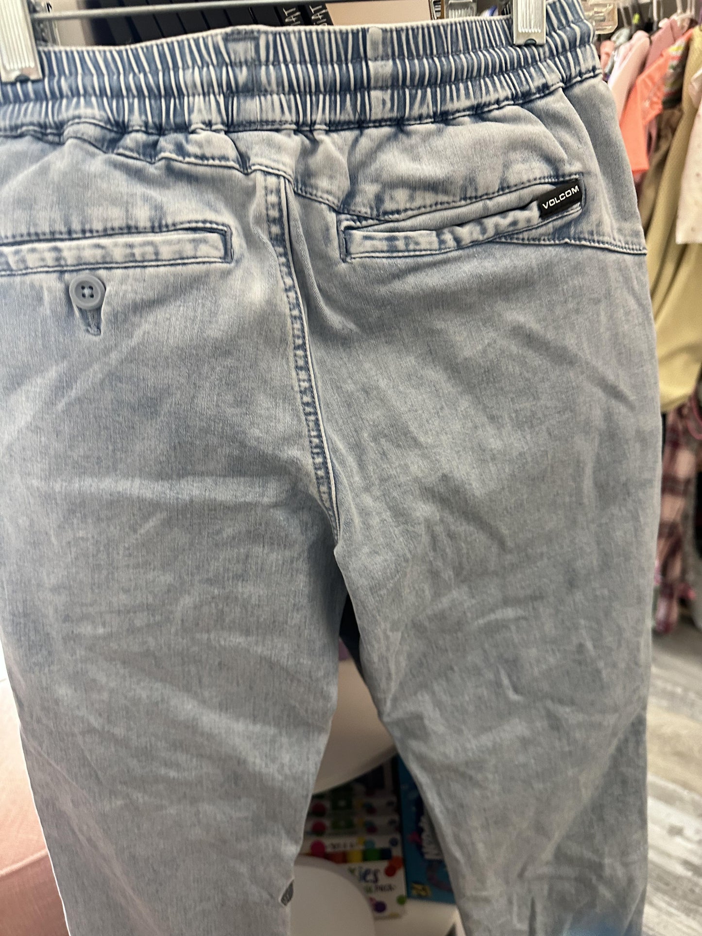 jeans volcom 12t - Boutique friperie le placard de Jeanne et cie