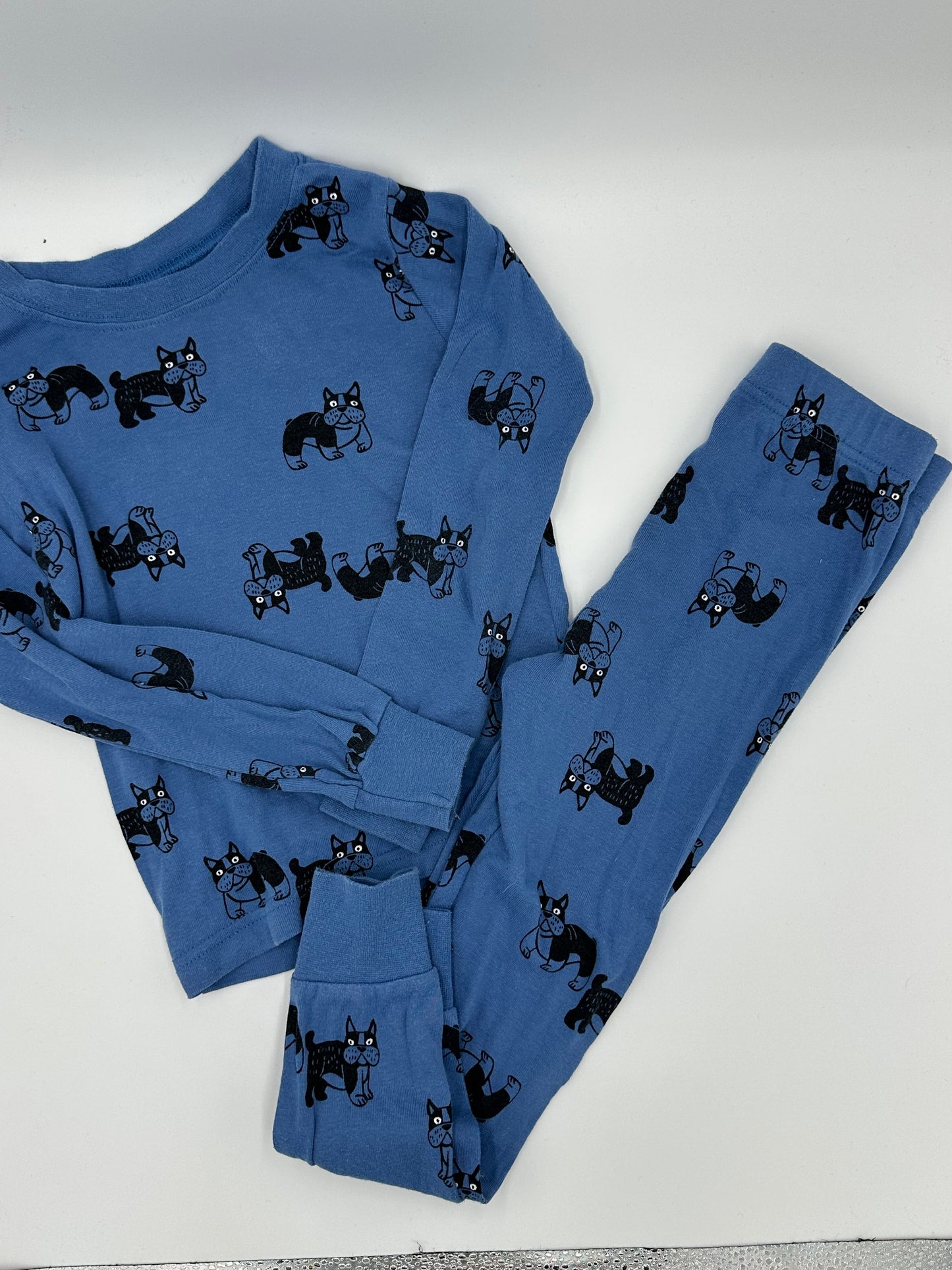 Pyjama 4 - 5ans - Boutique friperie le placard de Jeanne et cie