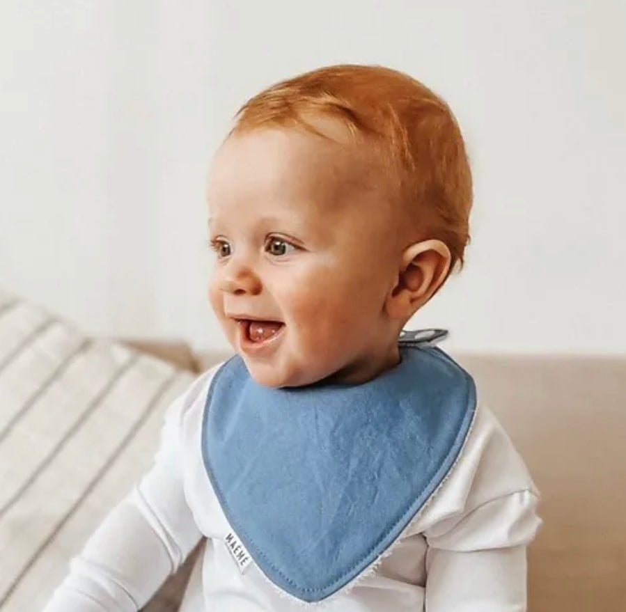 Bavoir bleu ciel - Maémé - Boutique friperie le placard de Jeanne et cie