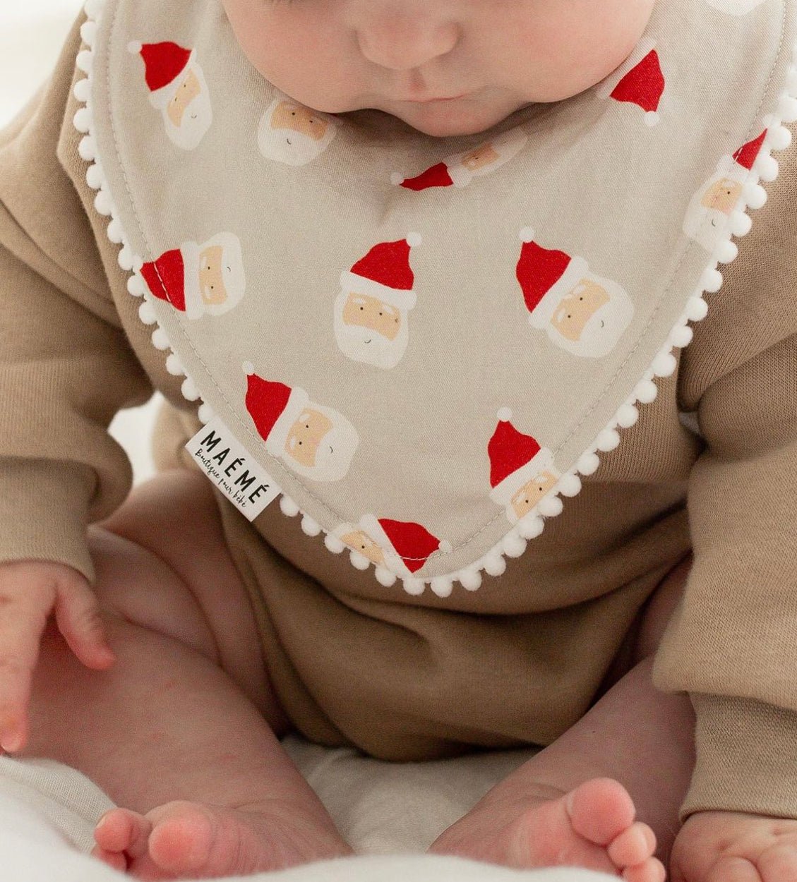 Bavoir Père-Noël - Maémé - Boutique friperie le placard de Jeanne et cie