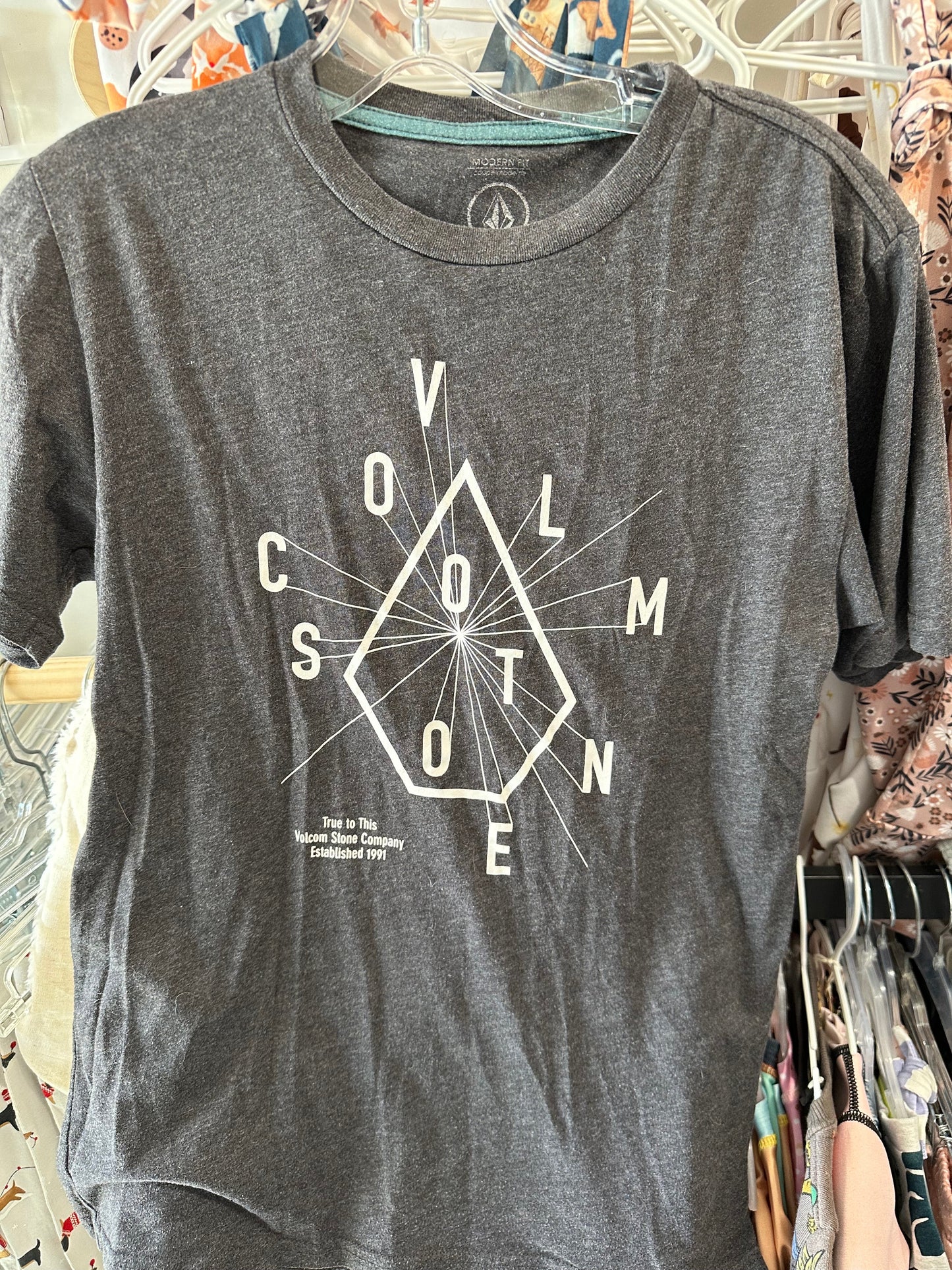 Chandail 10-12t - Boutique friperie le placard de Jeanne et cie