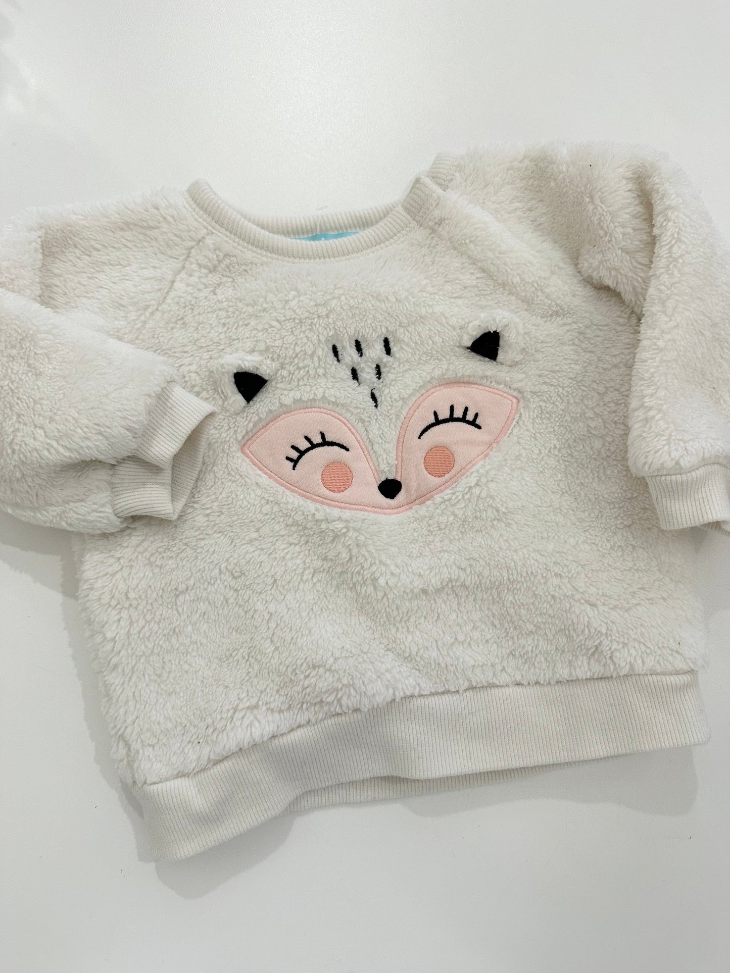 chandail 9m - Boutique friperie le placard de Jeanne et cie