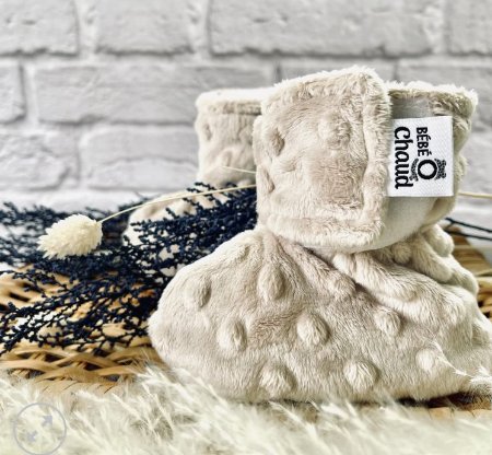 Chaussons latté - bébé ô chaud - Boutique friperie le placard de Jeanne et cie