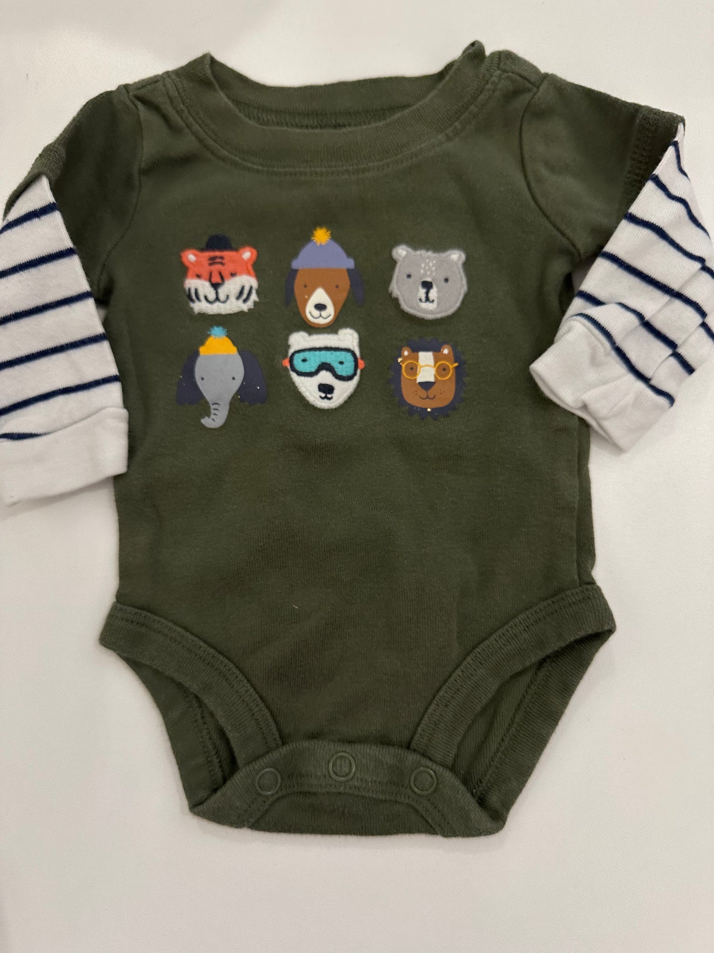 Cache-couche new born