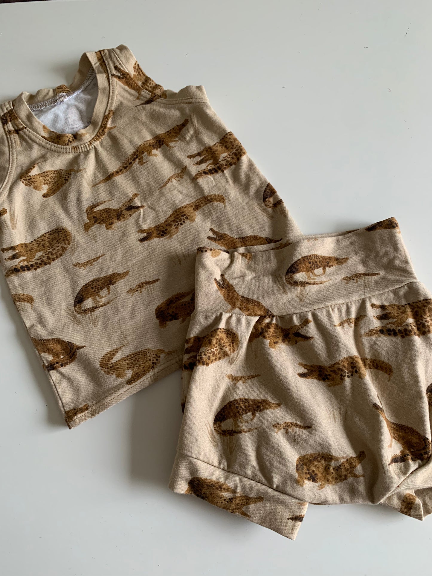 Ensemble RUBIS PASTEL 6-12m fait au Québec