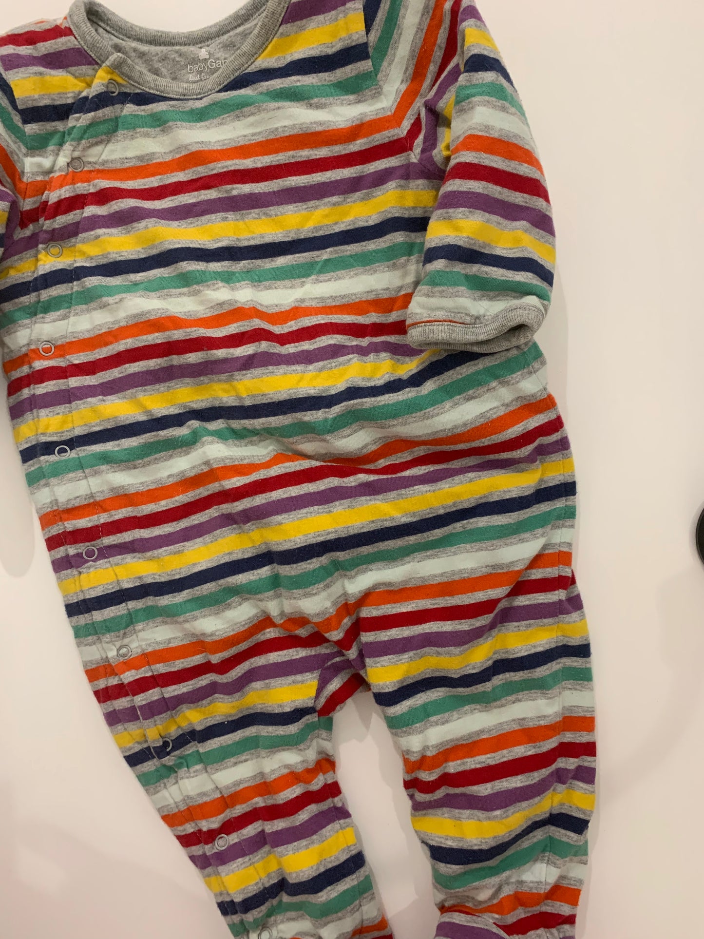 Onepiece épais 9-12m