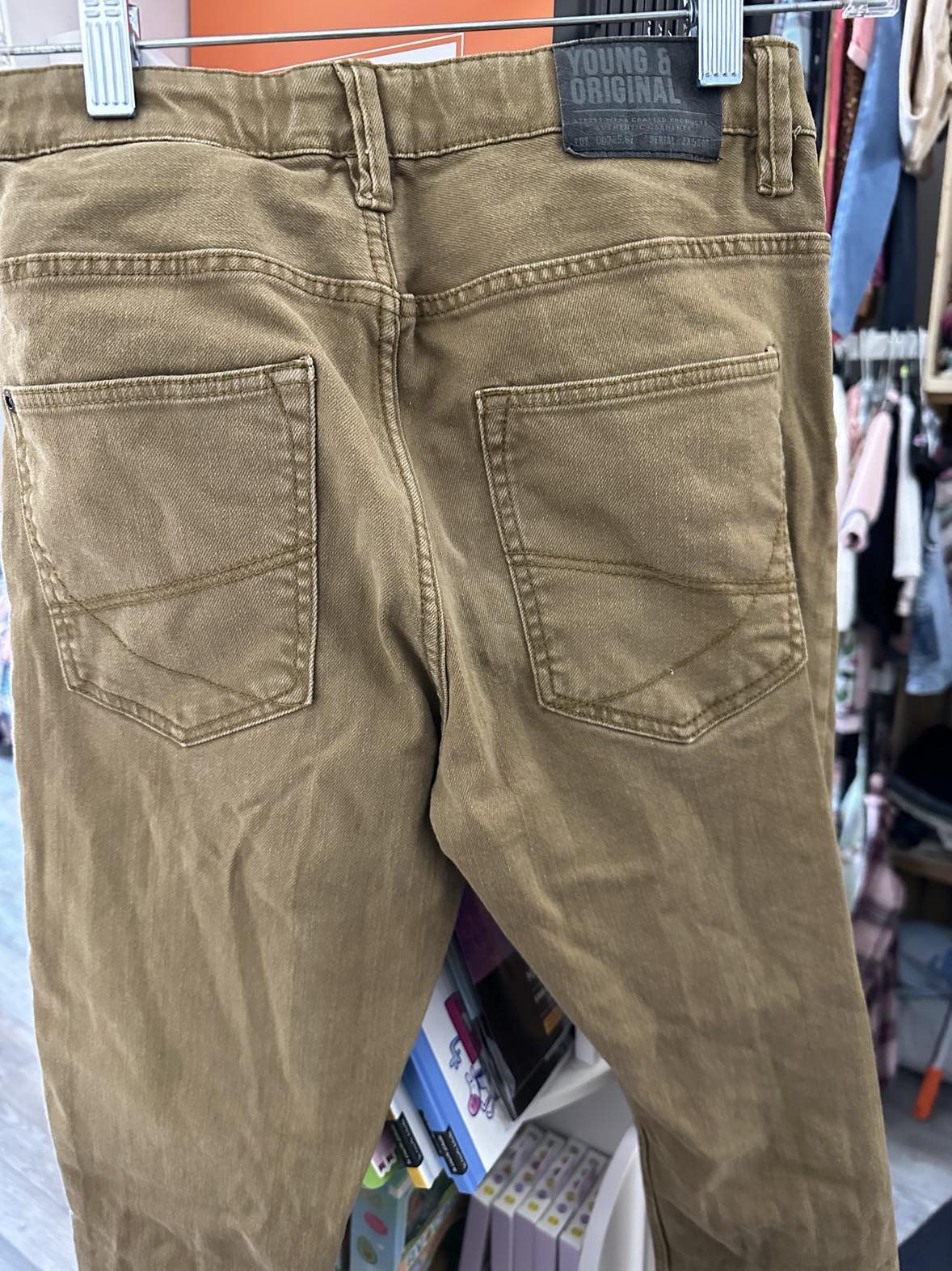 pantalon 12-13t - Boutique friperie le placard de Jeanne et cie