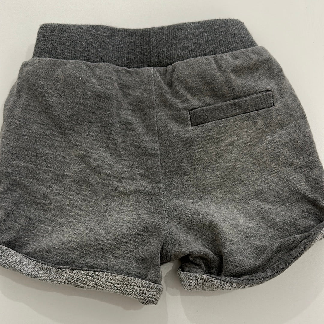 Short 6-9m - Boutique friperie le placard de Jeanne et cie