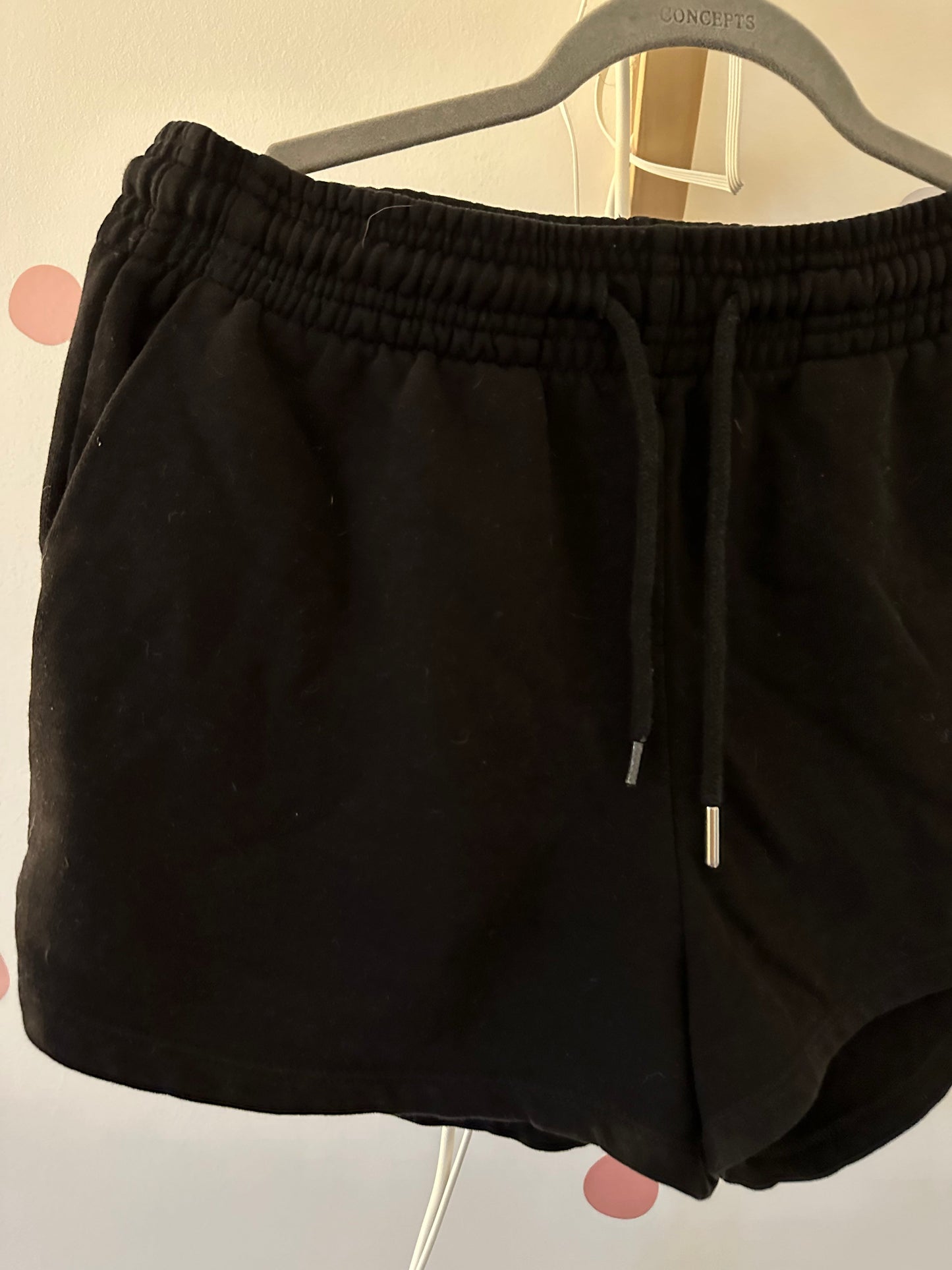 short jogging médium - Boutique friperie le placard de Jeanne et cie