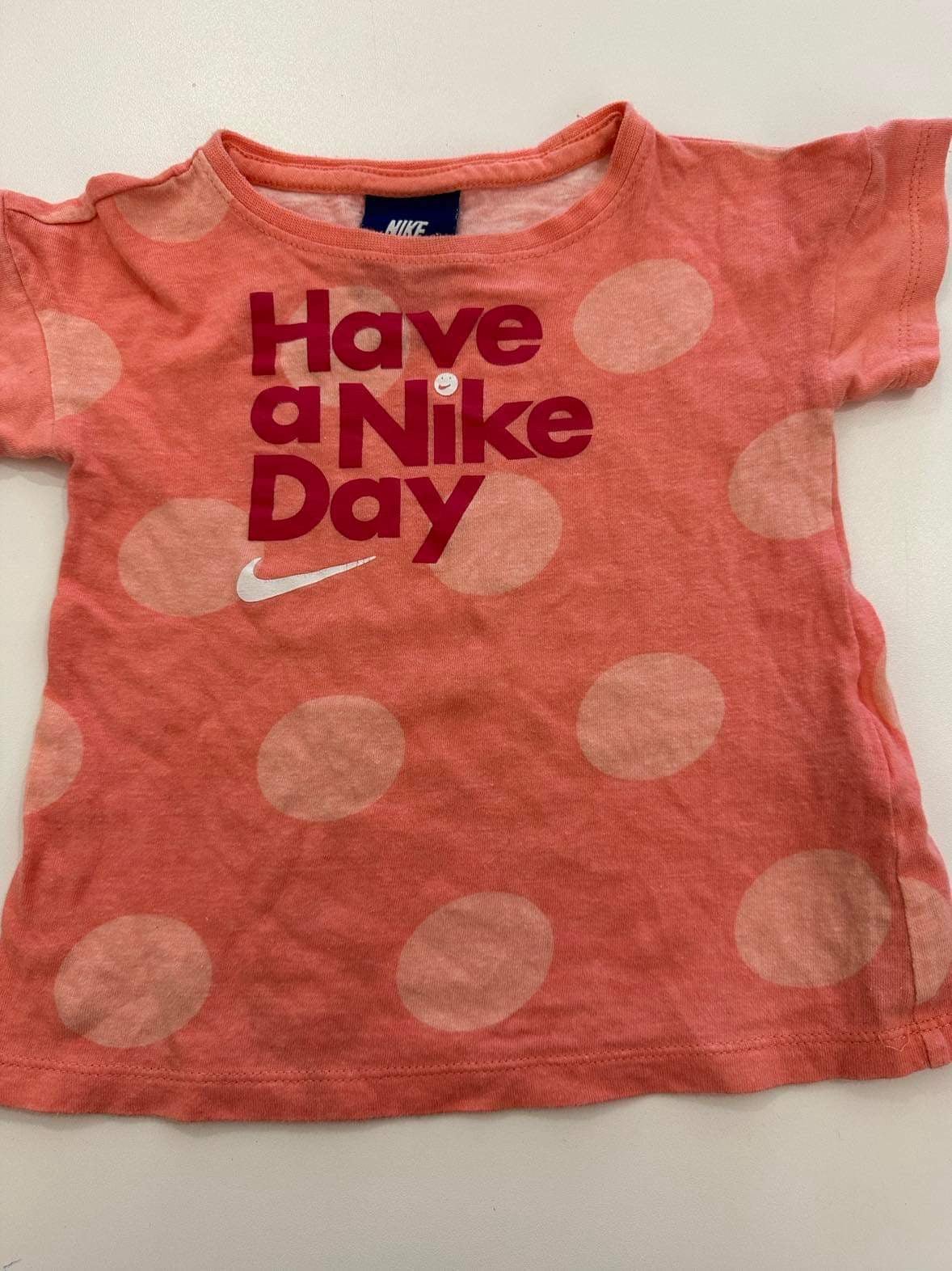 T-shirt 12m - Boutique friperie le placard de Jeanne et cie