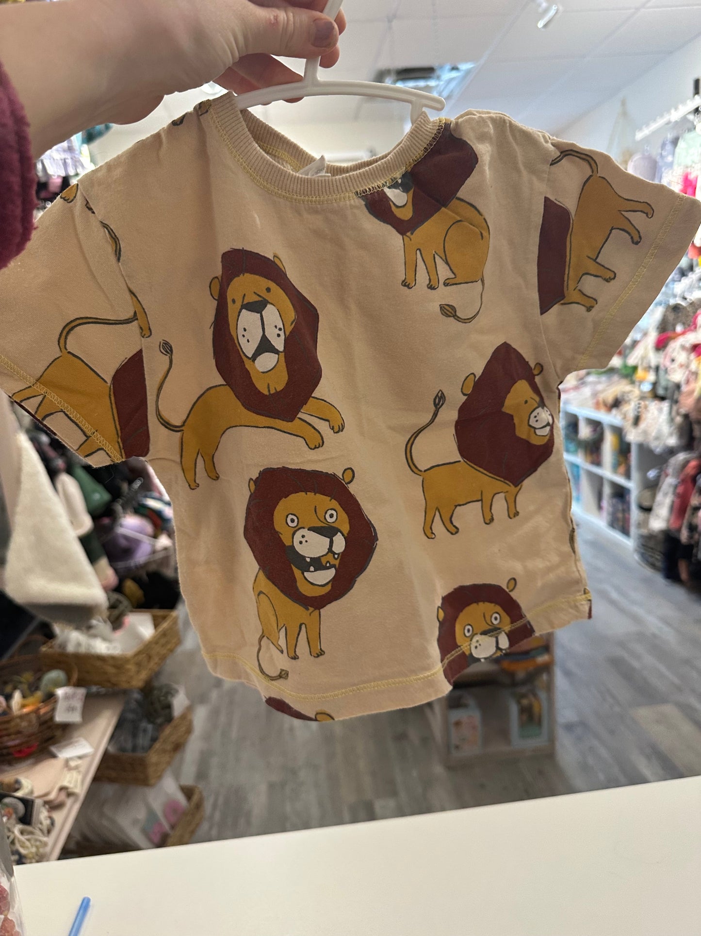 t-shirt 9-12m - Boutique friperie le placard de Jeanne et cie