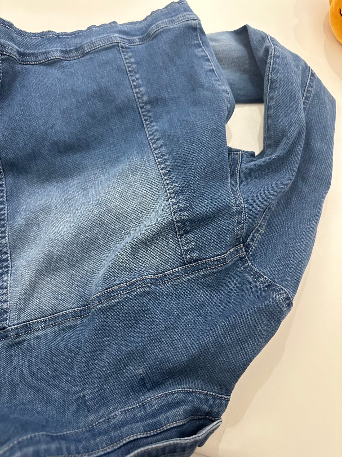 Veste 8ans - Boutique friperie le placard de Jeanne et cie