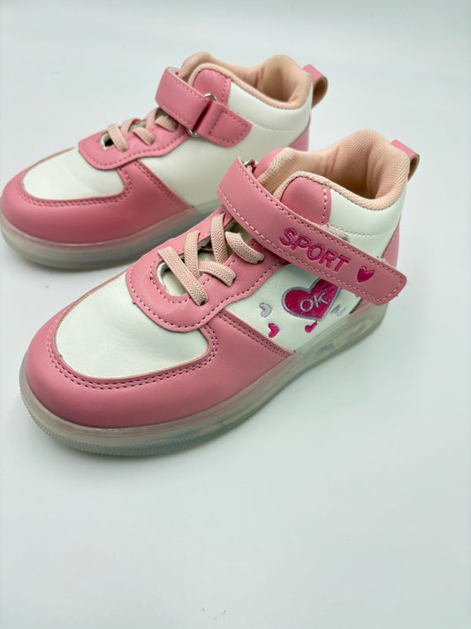 SOULIERS grandeur 12 qui allume * NEUF