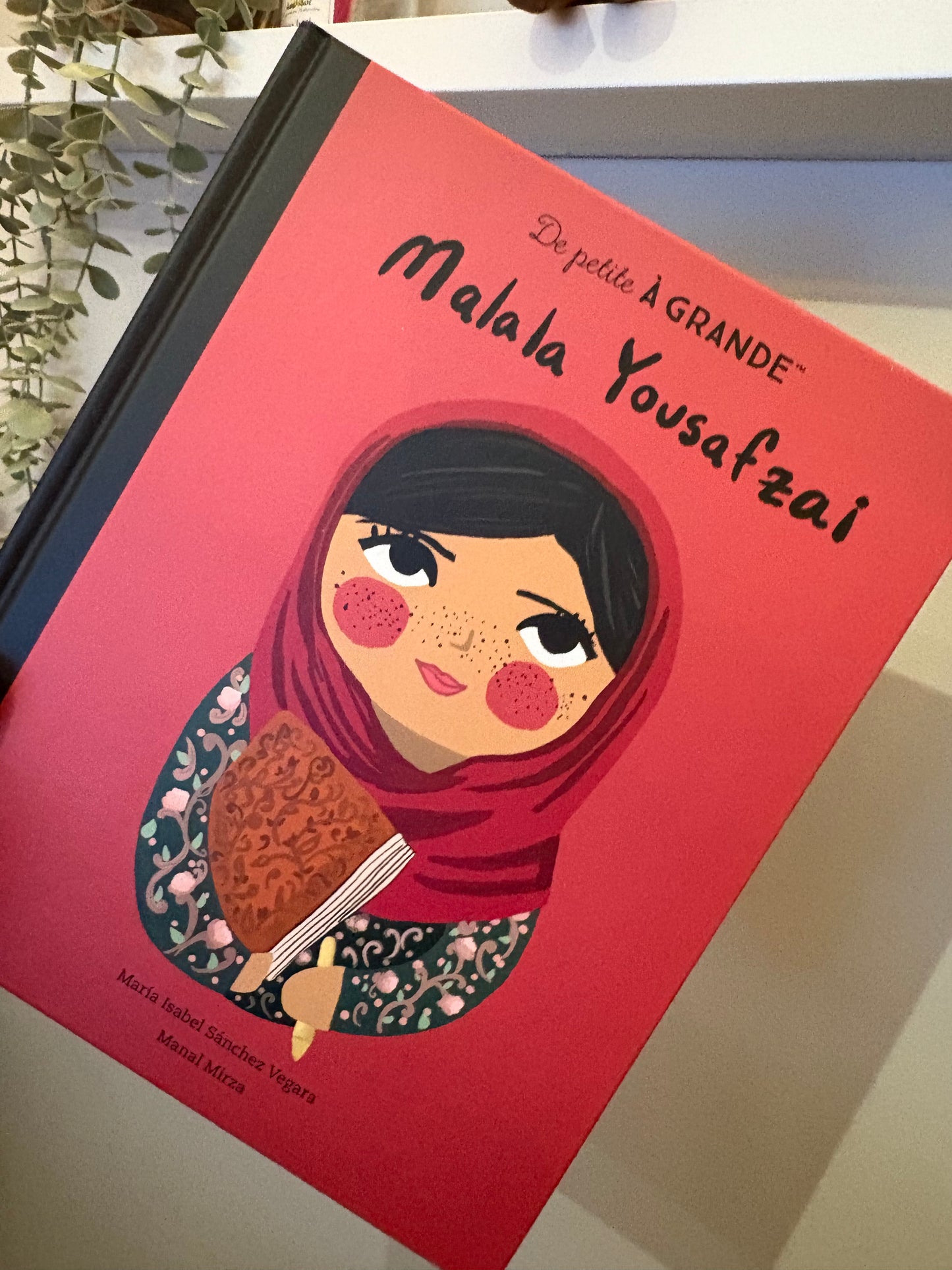Livre Malala Yousafzai NEUF
