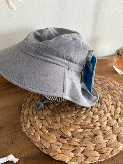 Chapeau gris aventure piscine *NEUF