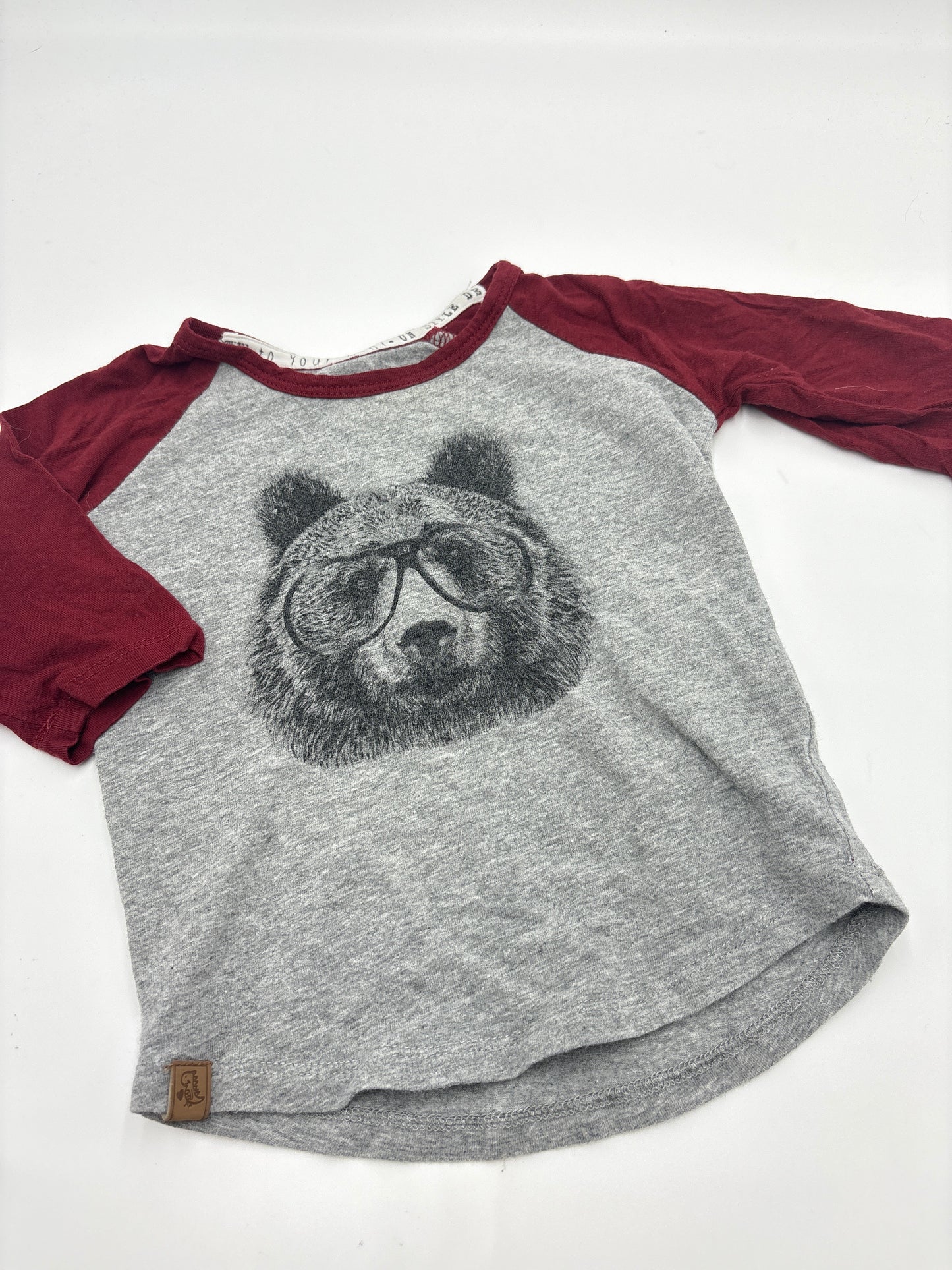 chandail 18-24m fait petit