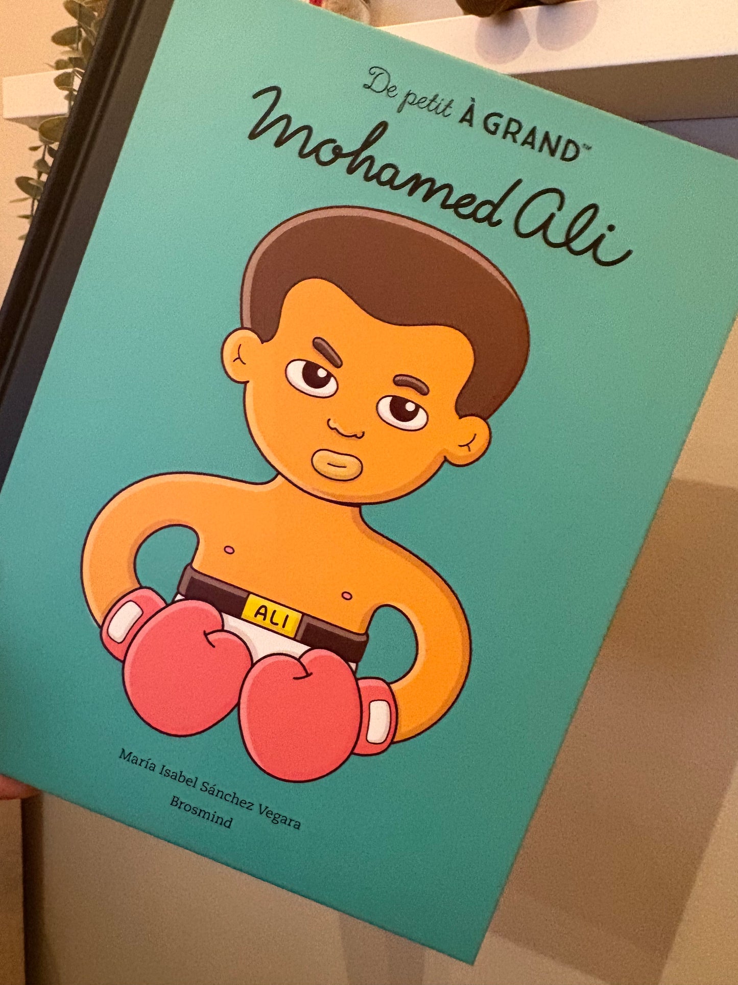 Livre Mohamed Ali NEUF