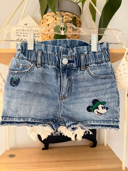 Short 3ans