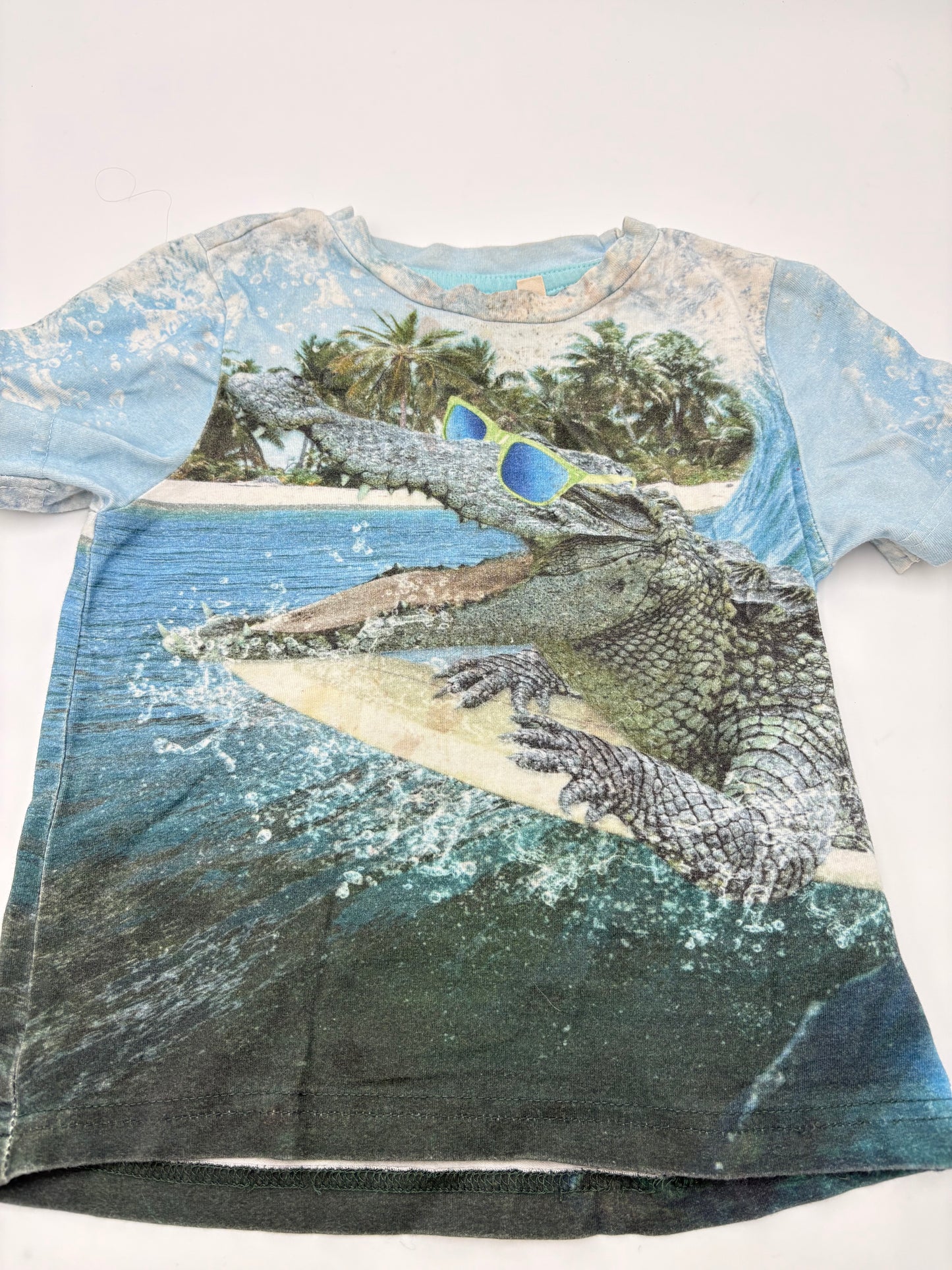 Chandail 3ans fait 2ans*