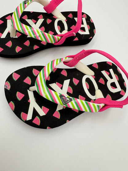 Sandales grandeur 5-6