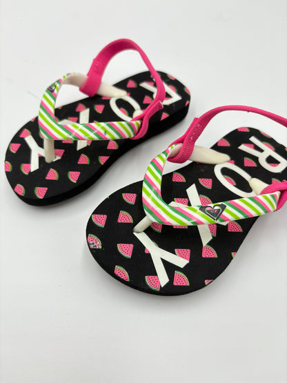 Sandales grandeur 5-6