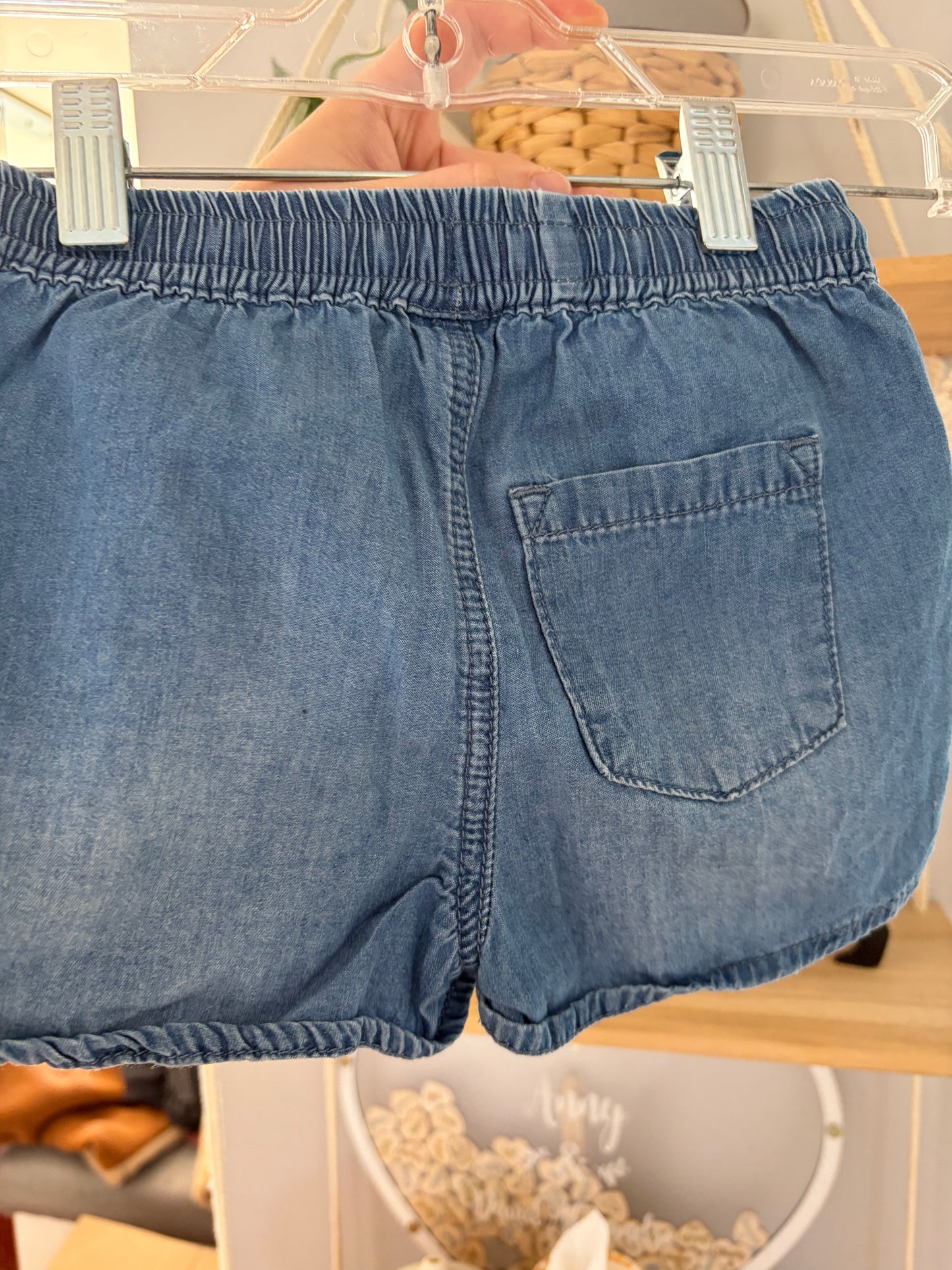 Short 4ans