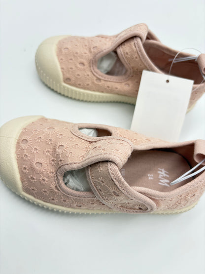 Souliers grandeur 7,5 NEUF