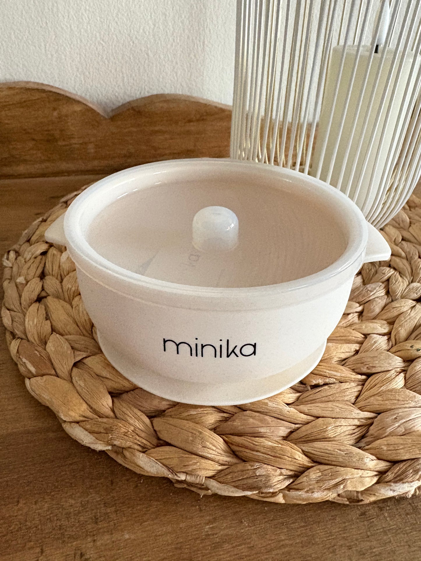 Bol avec couvercle silicone blanc NEUF