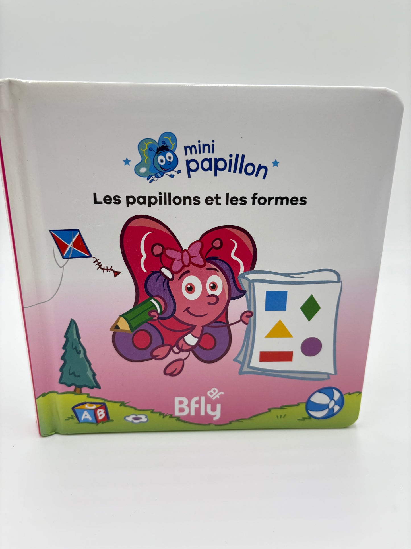 Livre Les papillons et les formes