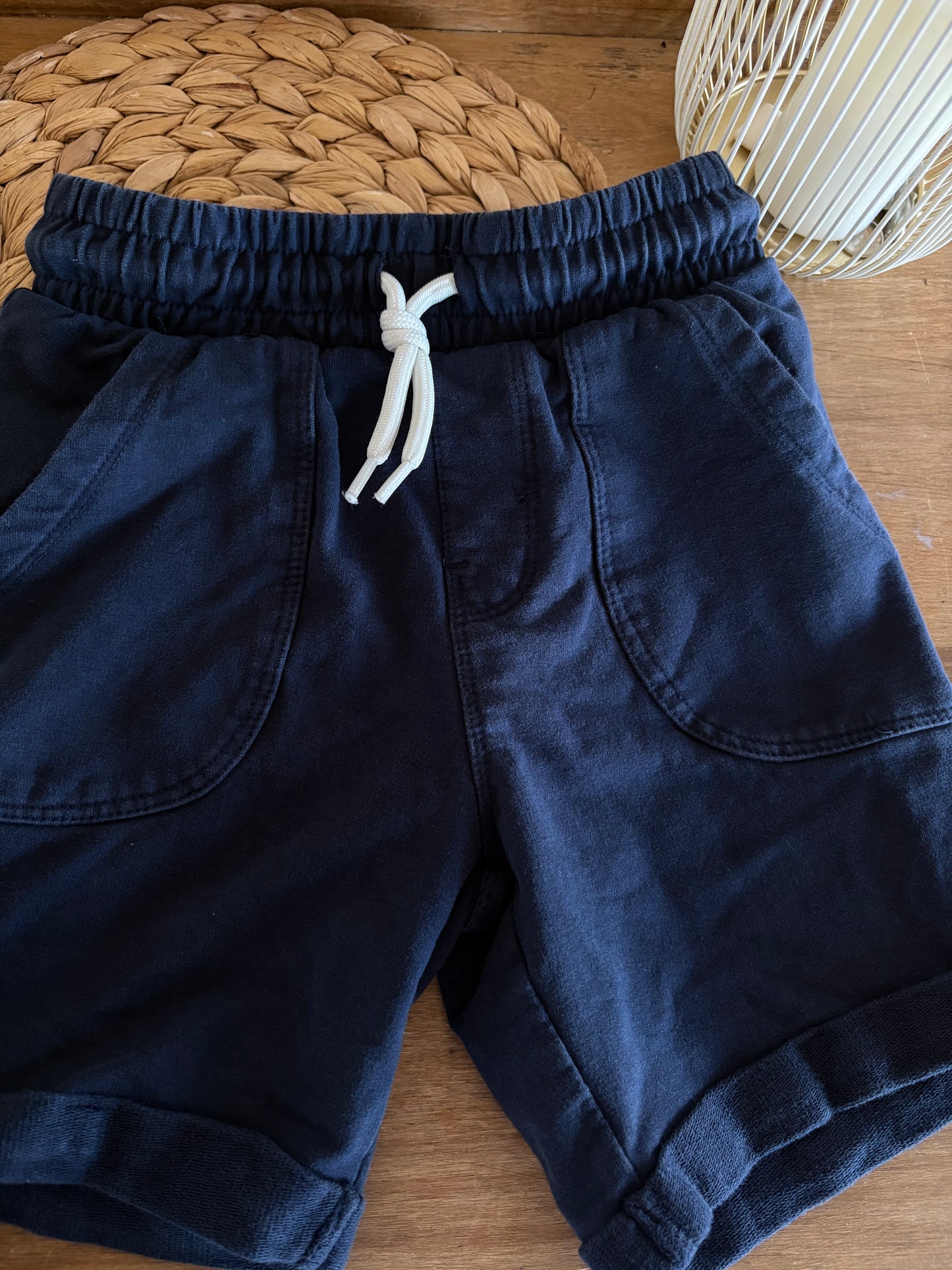 short 6ans