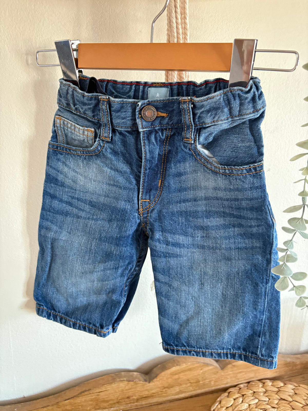 Short 4ans