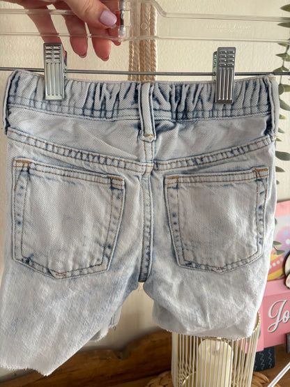 Short 3ans