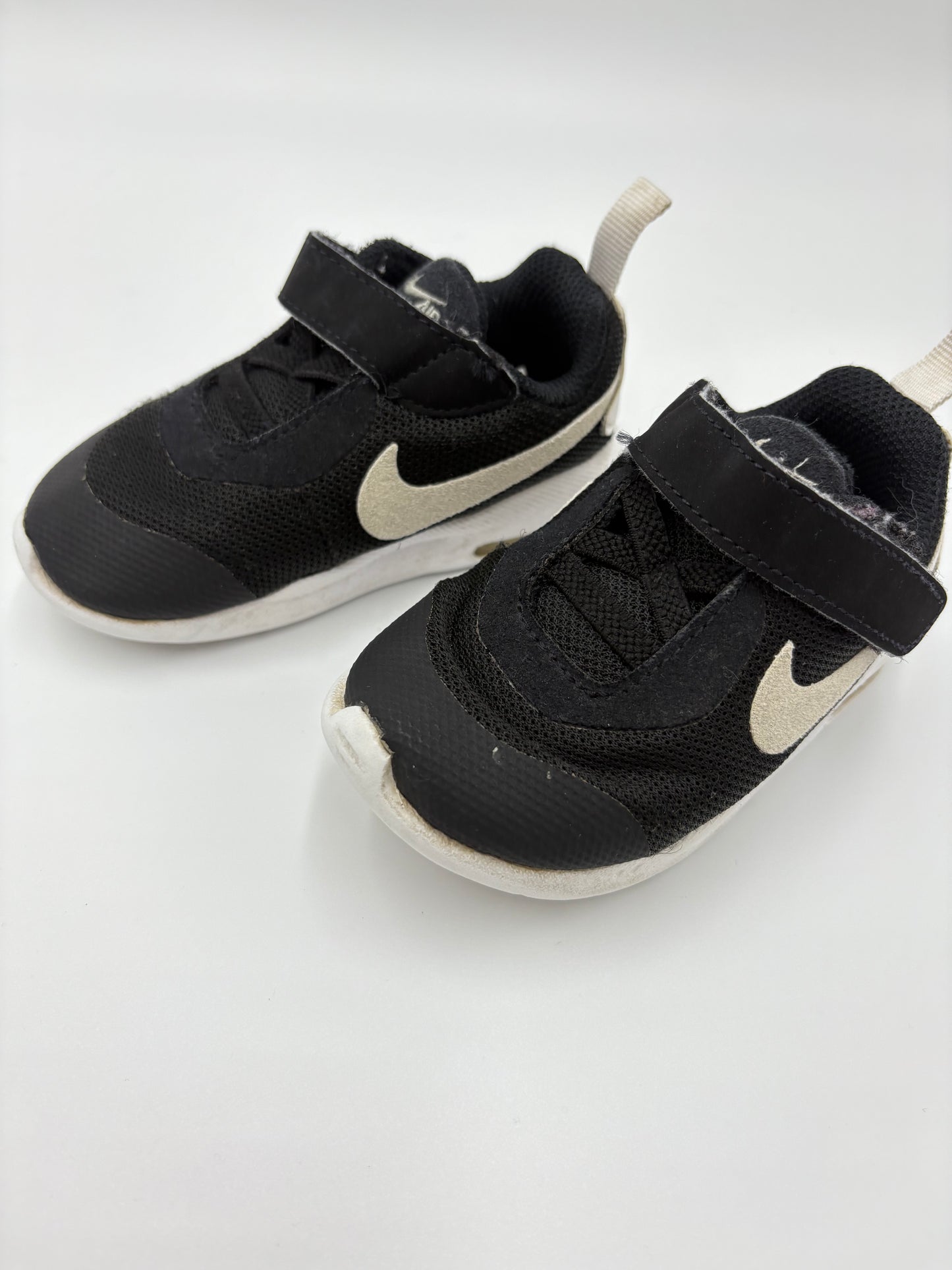 Souliers nike air 5c