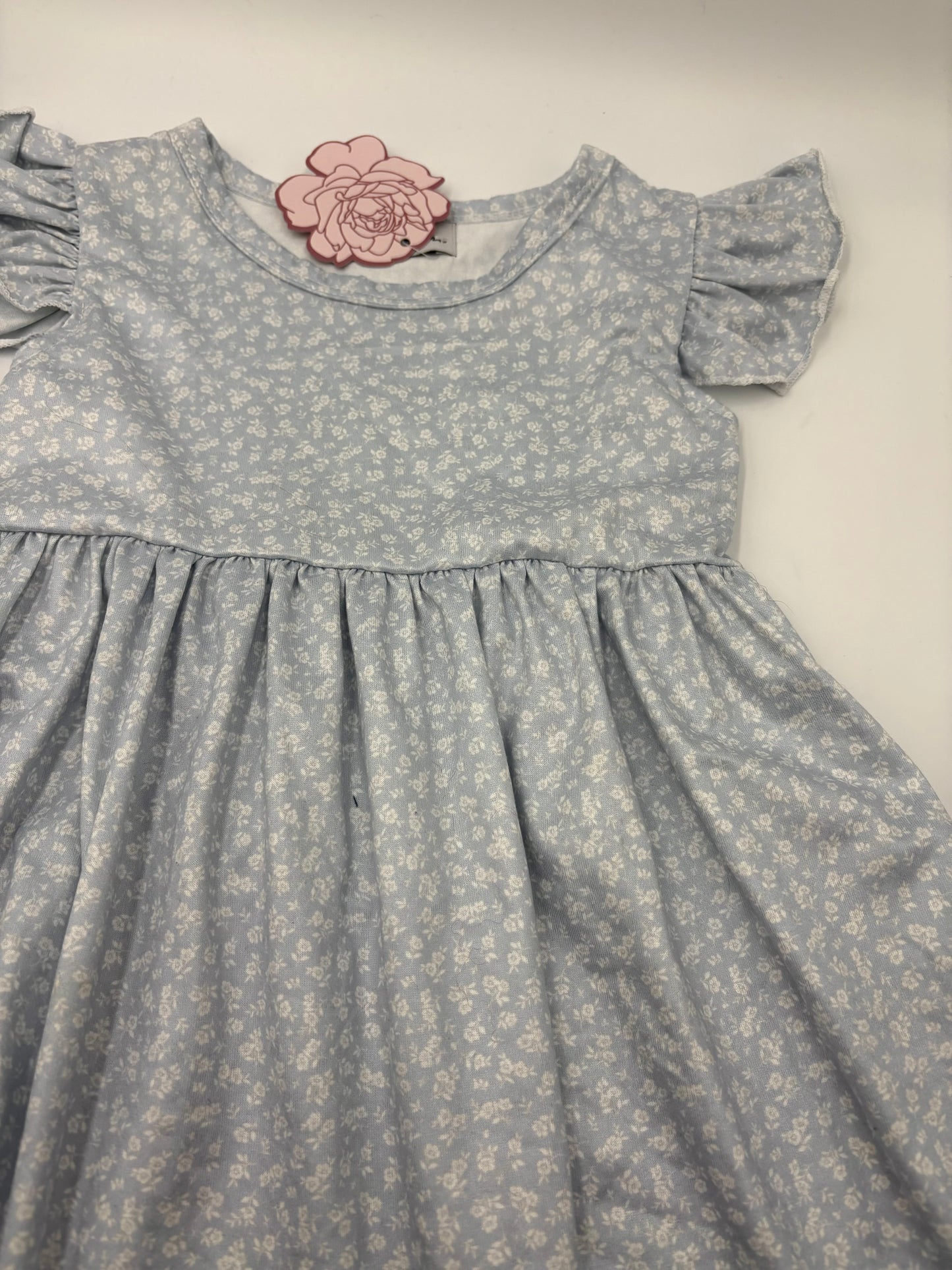 Robe petite pivoine*NEUF